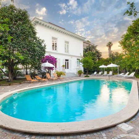 Relais Villa Savarese Сант'Аньєлло Екстер'єр фото