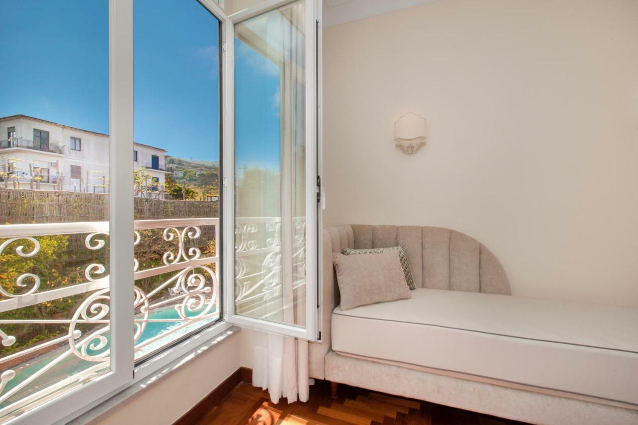 Relais Villa Savarese Сант'Аньєлло Екстер'єр фото